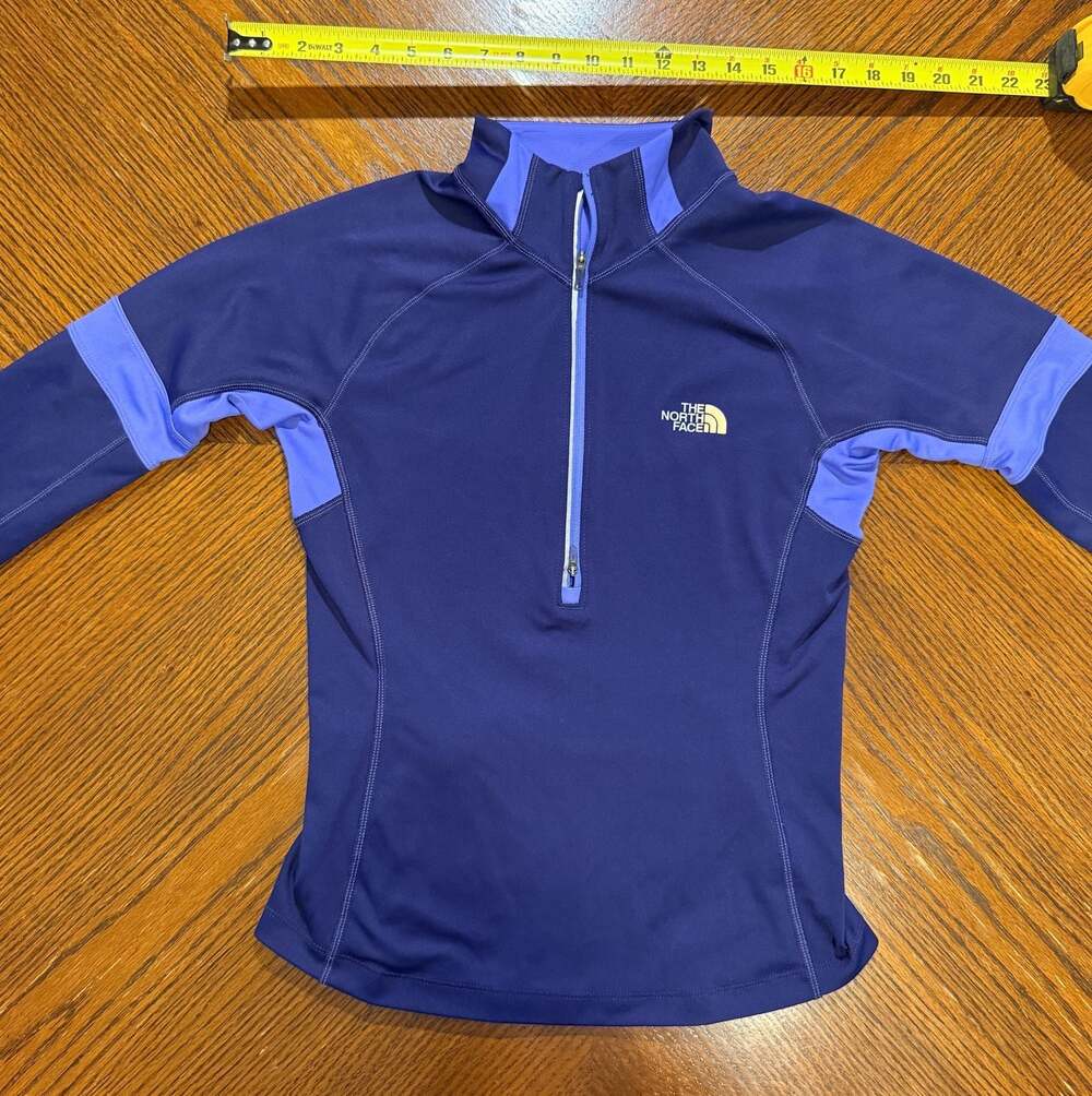 The North Face FlashDry 1/4 Zip Long Sleeve Running Top
